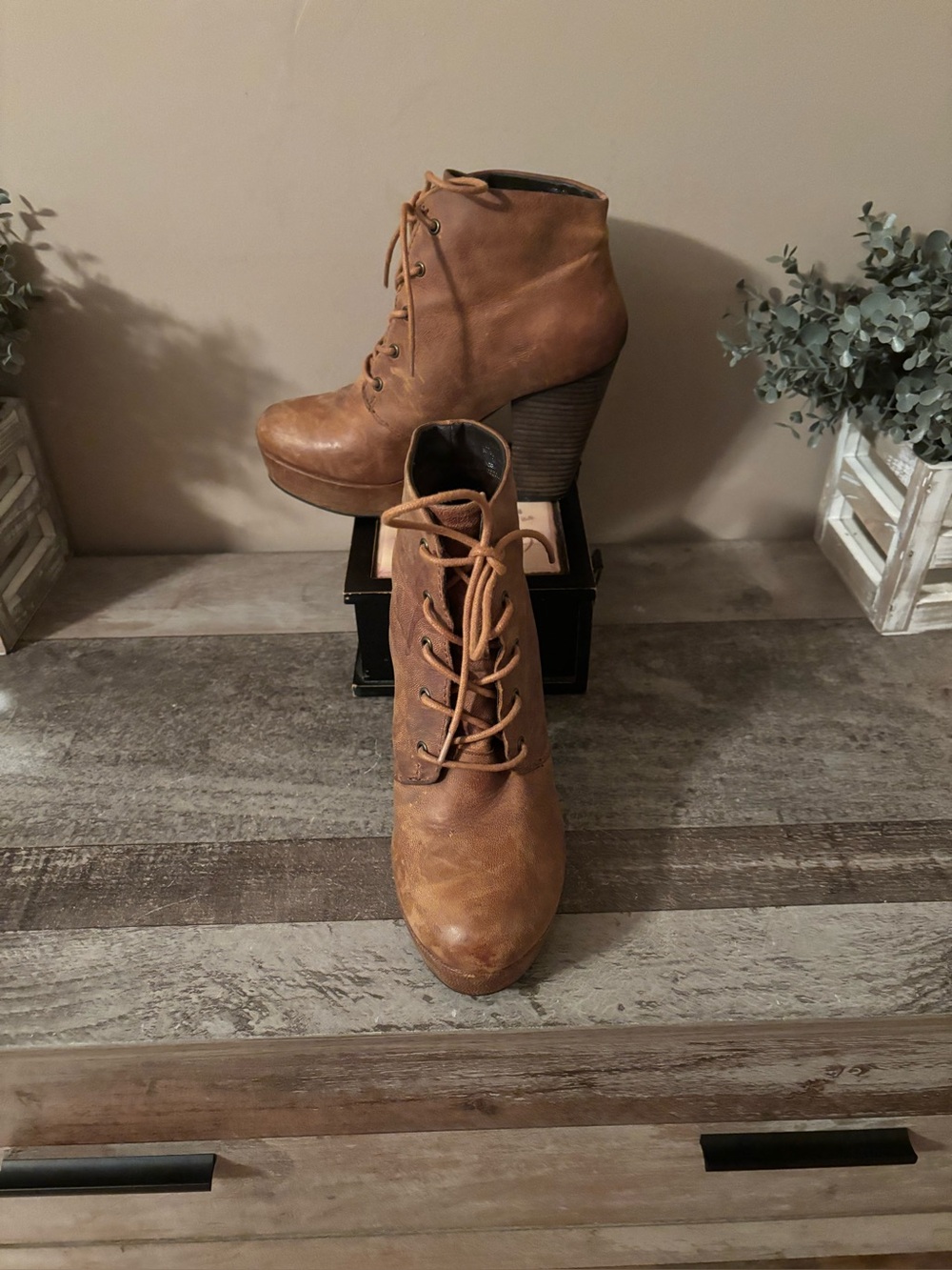 STEVE MADDEN RASPY COGNAC LEATHER BOOTIE WITH BLOCK HEEL SIZE 7